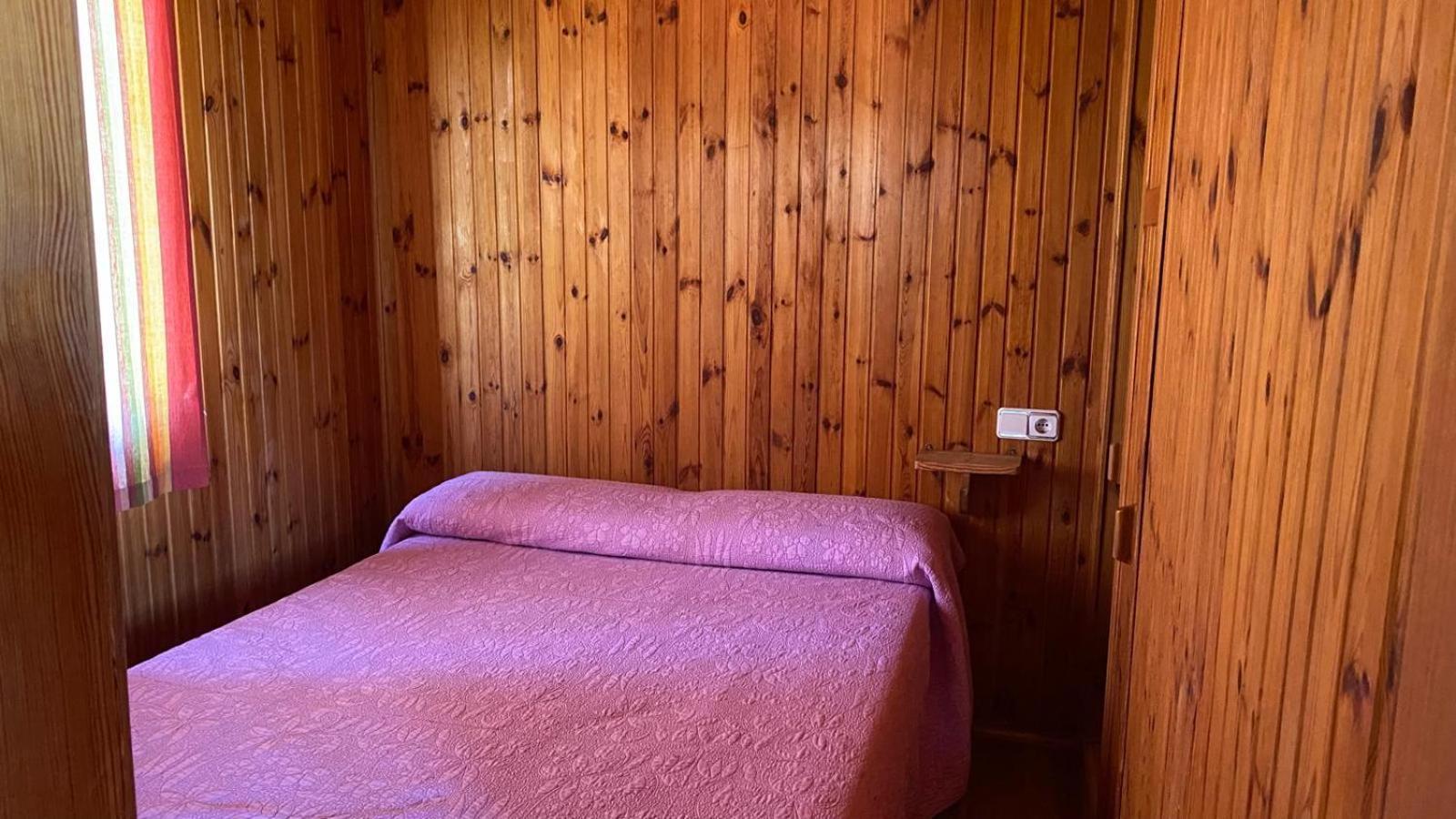 Camping De Cervera De Buitrago Exterior photo