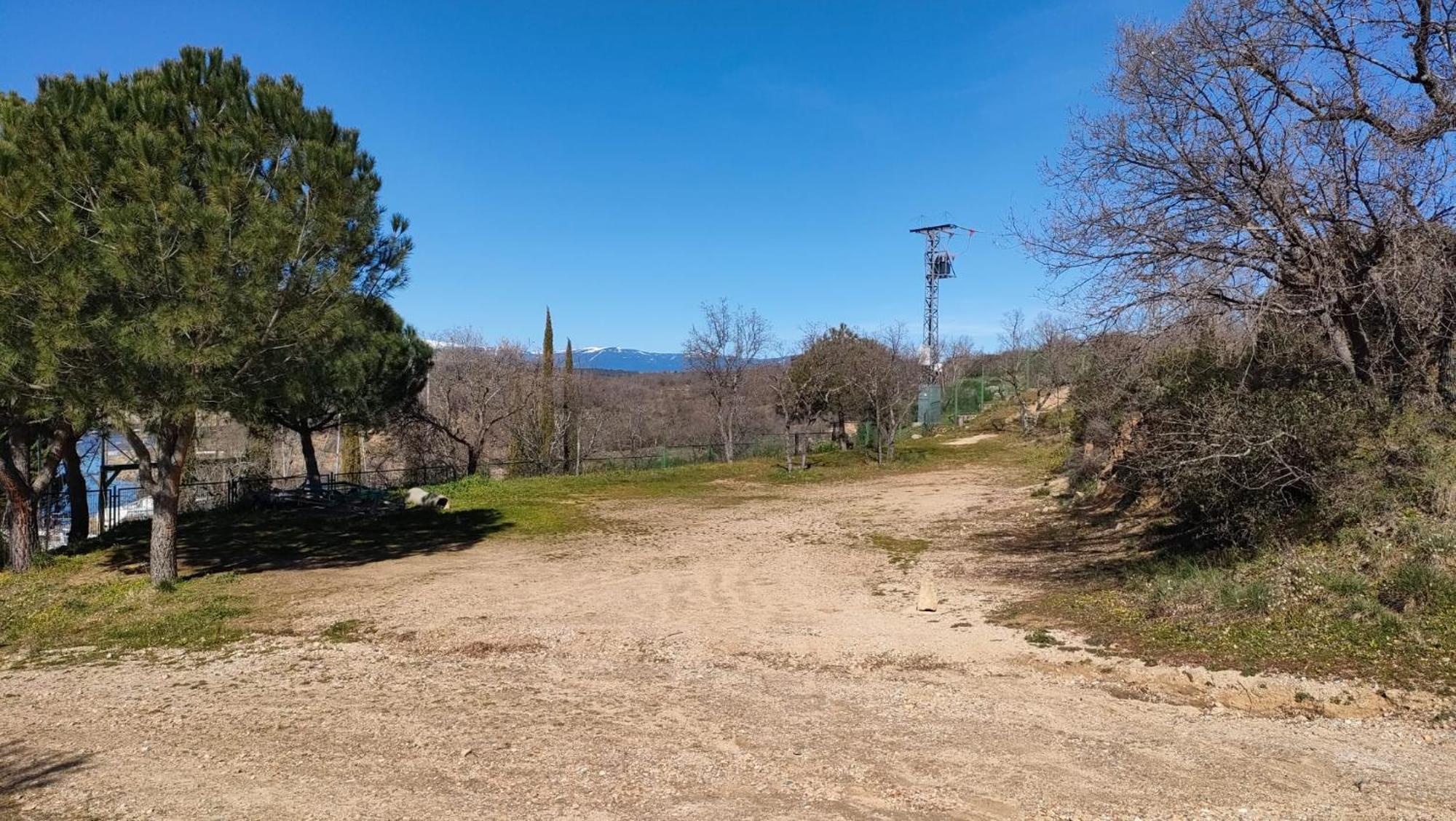 Camping De Cervera De Buitrago Exterior photo