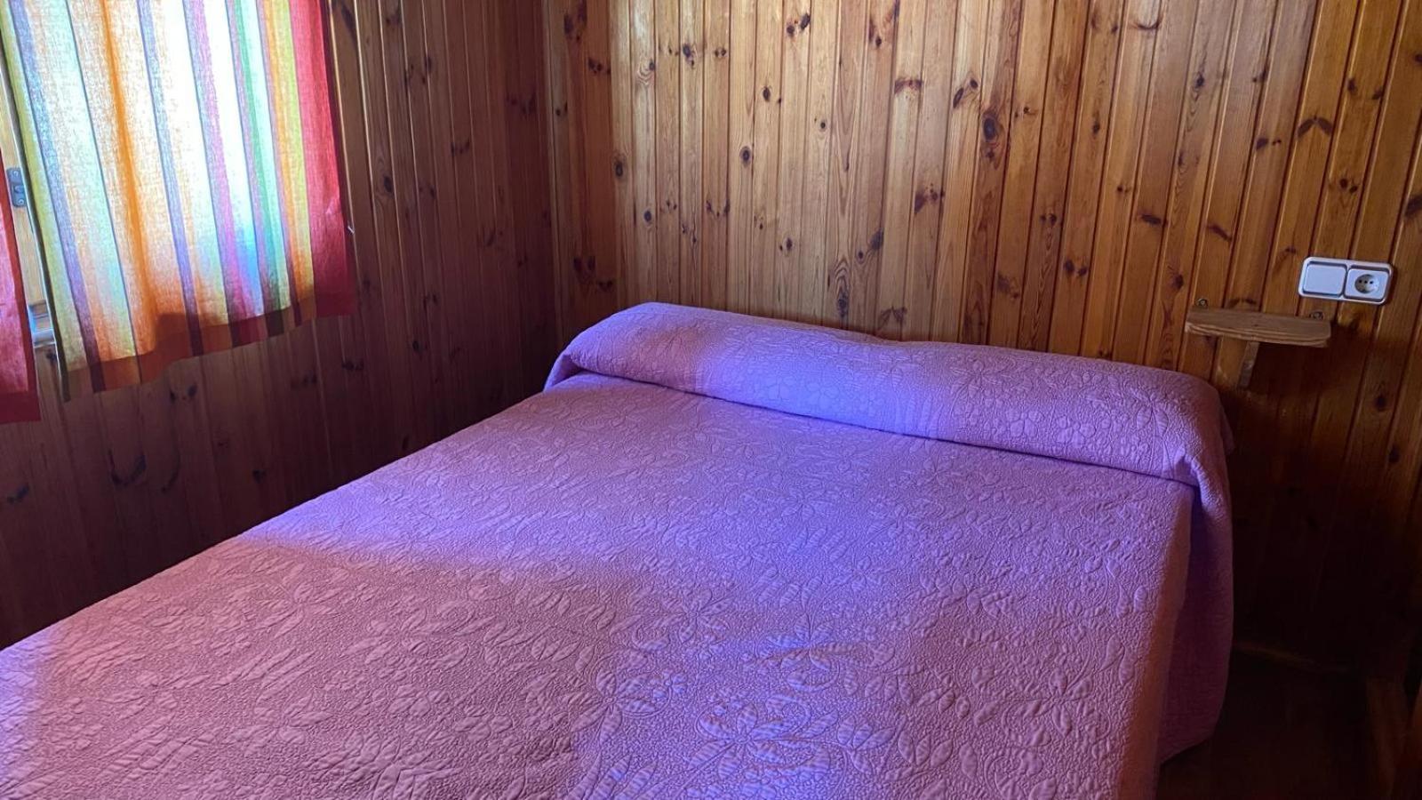 Camping De Cervera De Buitrago Exterior photo