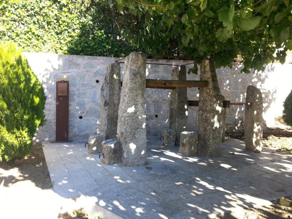 Camping De Cervera De Buitrago Exterior photo