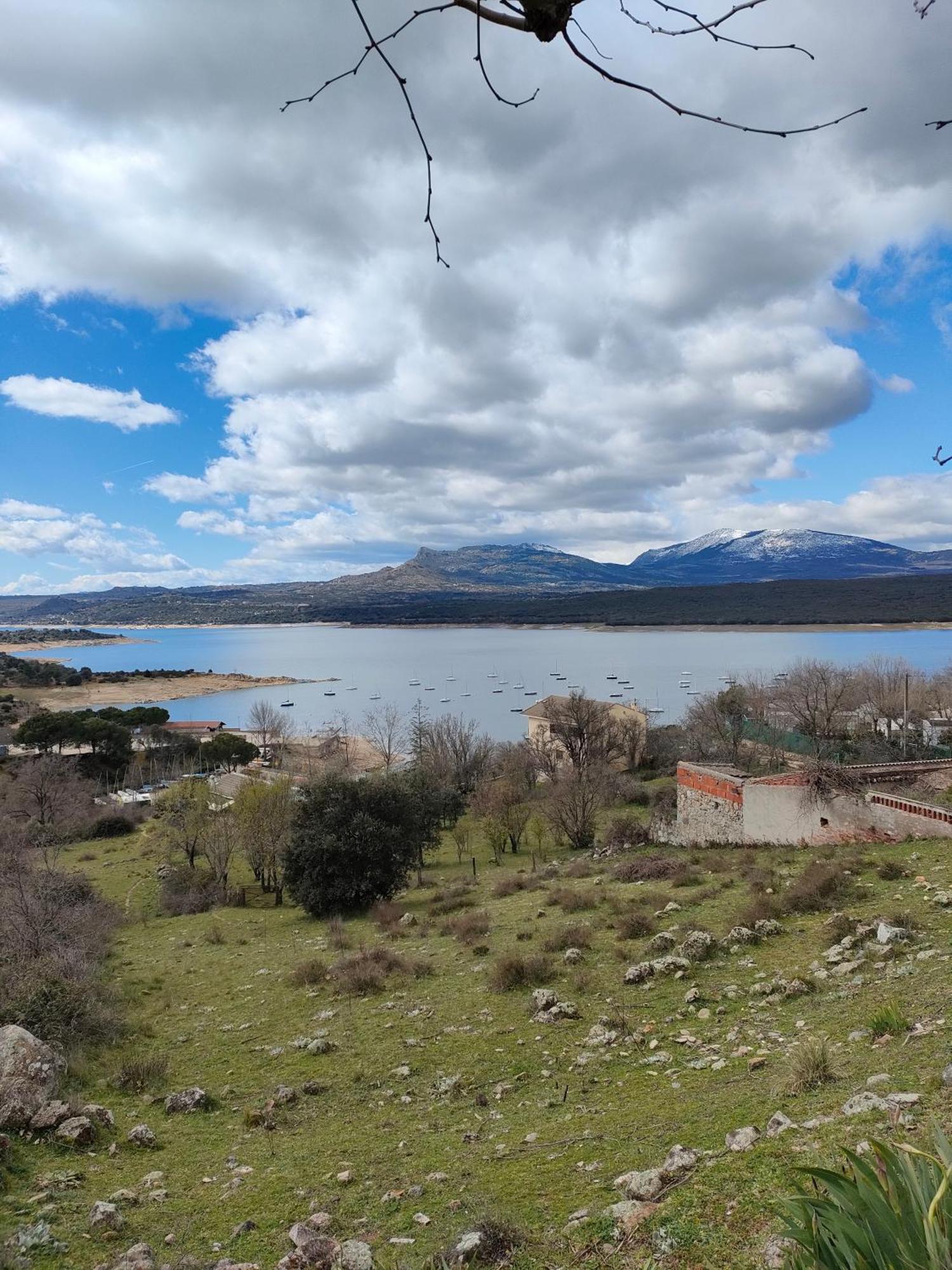 Camping De Cervera De Buitrago Exterior photo